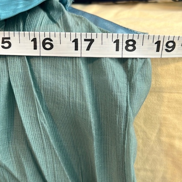 CLuce, Elegant,Affordable!Gorgeous Low V-Back Soft Green Bubble Dress,Size S - Picture 8 of 15